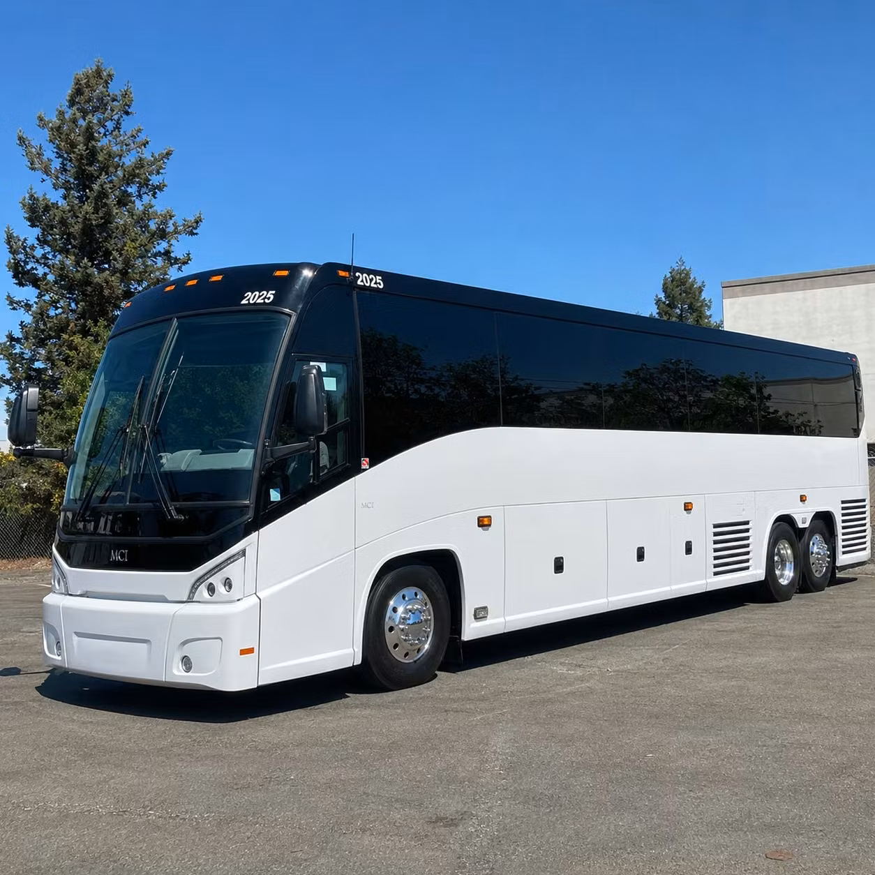 long distance bus rentals for winston salem college groups and campus travel