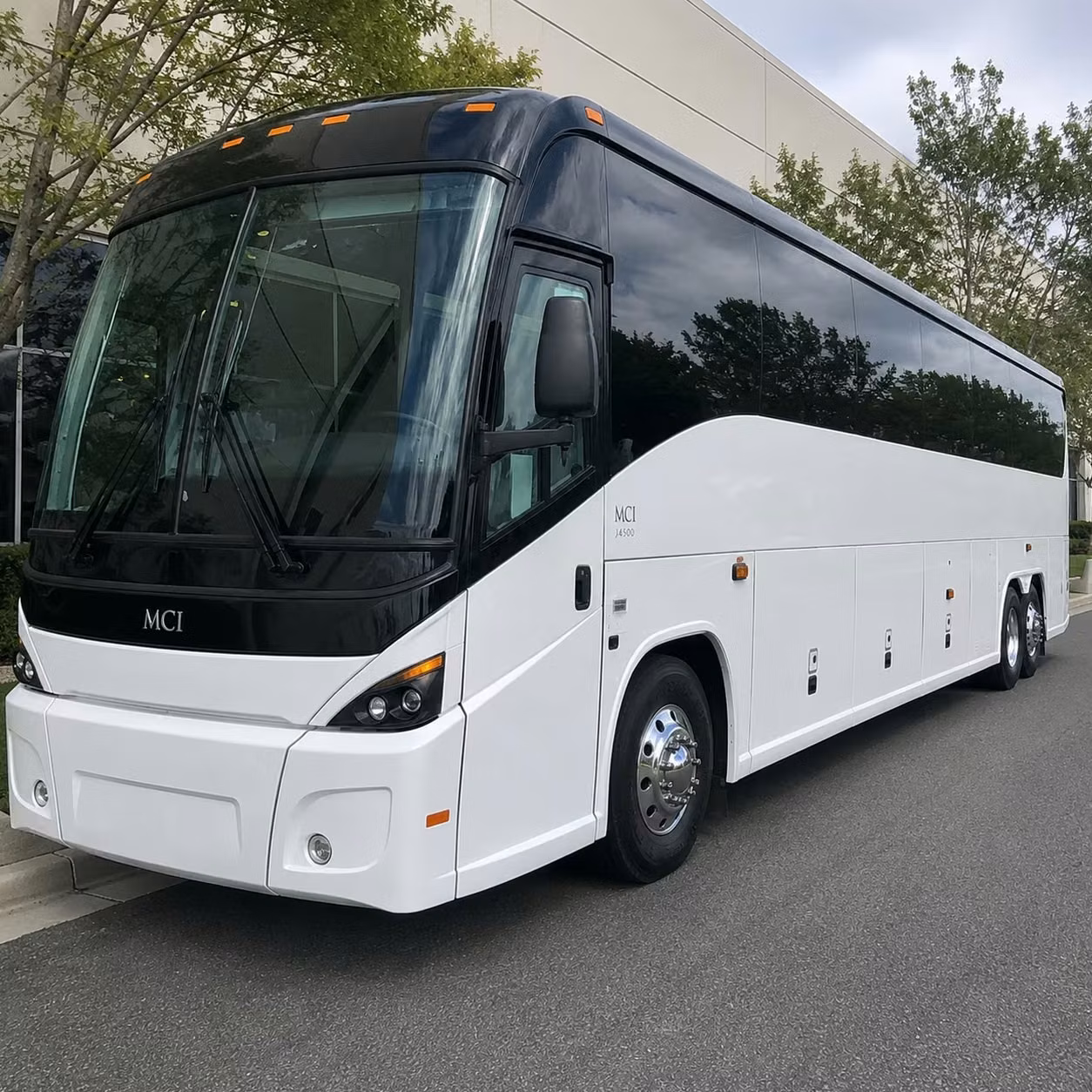 shuttle groups from piedmont triad international airport without the headache