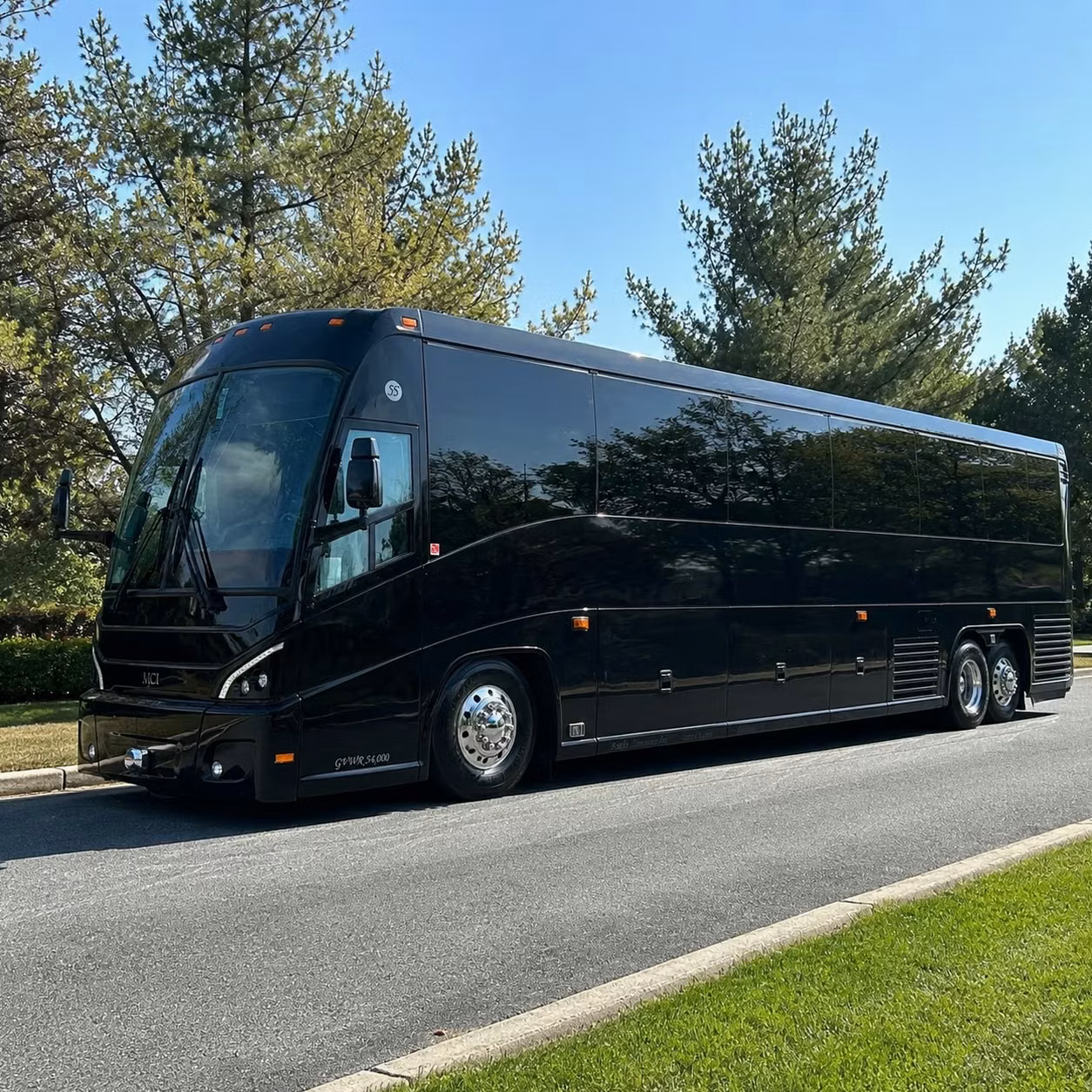 wedding guests sports teams and tour groups all need the same thing reliable airport shuttles